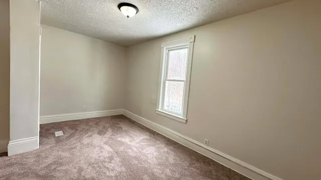 $205,000 | 986 Euclid Street, St. Paul, MN 55106