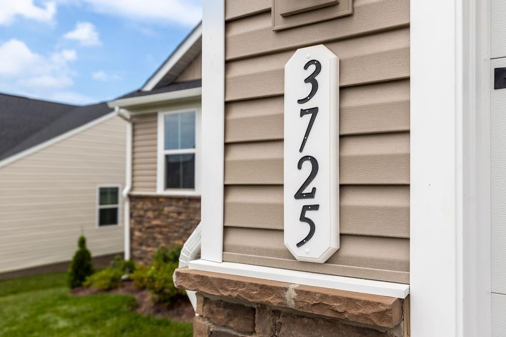 3725 Roxburgh Street Harrisonburg, VA 22801 - Photo 5 of 60 Gallery Image 5