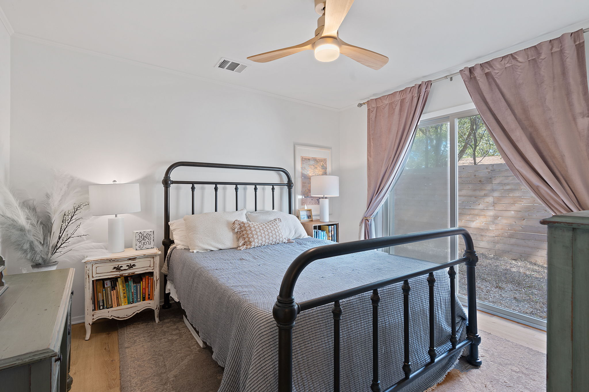12904 Trailwood Road Austin, TX 78727 - Photo 26 of 35