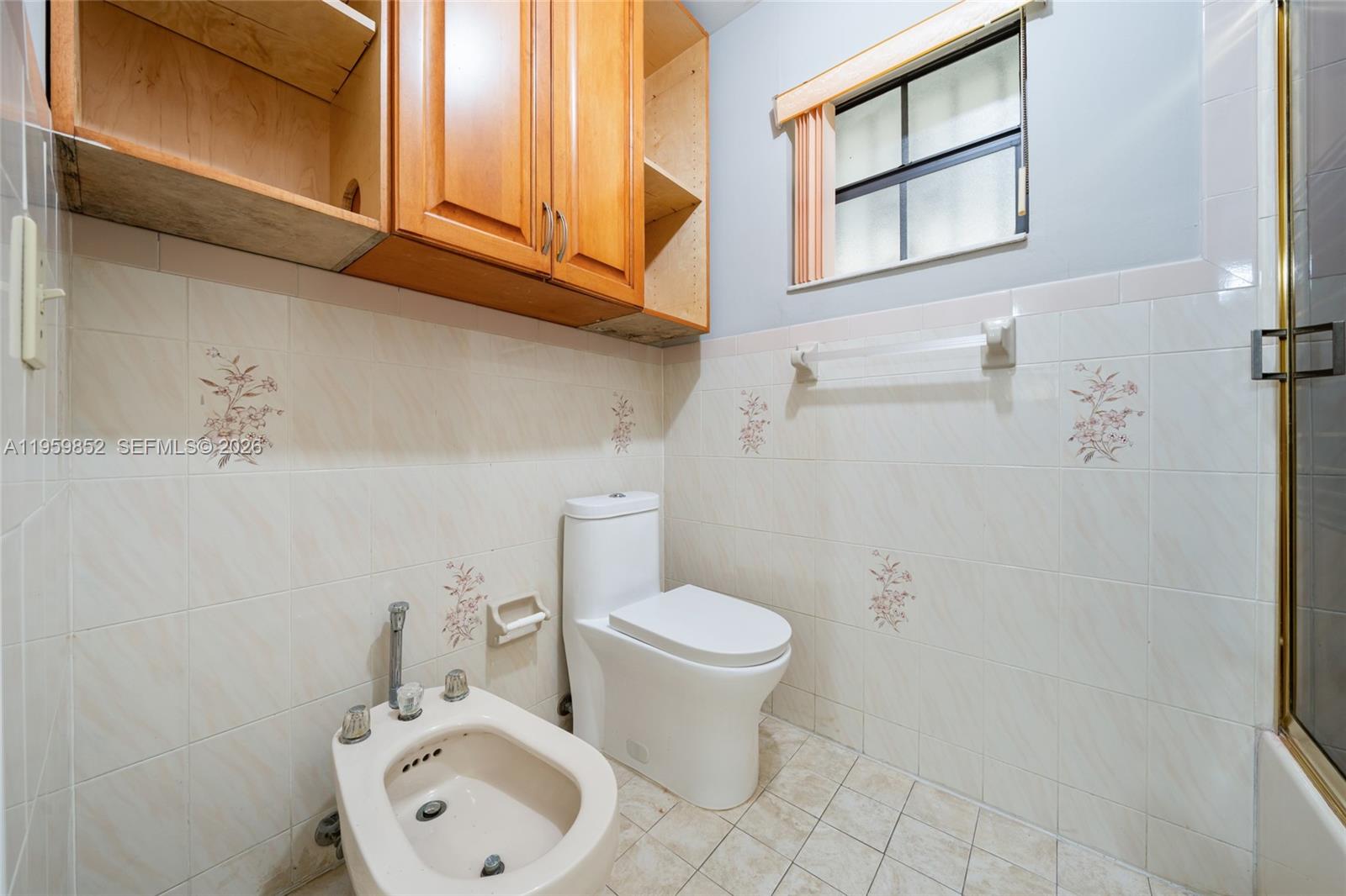 2755 West 74th Street Hialeah, FL 33016 - Photo 13 of 22