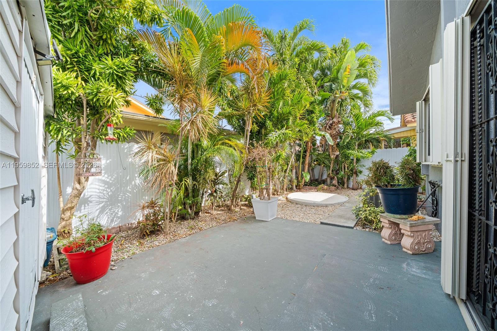 2755 West 74th Street Hialeah, FL 33016 - Photo 16 of 22