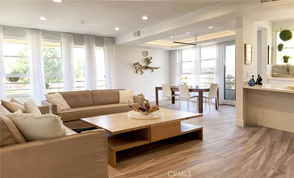 11700 Iowa Avenue Los Angeles, CA 90025 - Photo 6 of 32