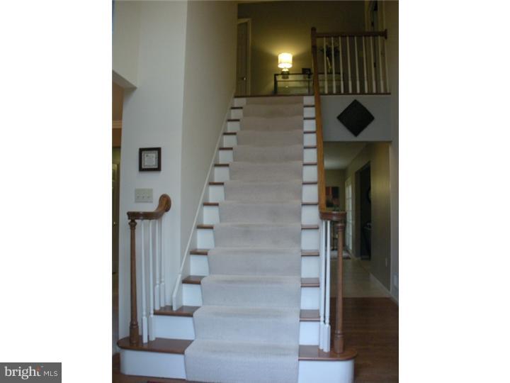 905 Pine Heights Road Reading, PA 19605 - Photo 3 of 15 Foyer