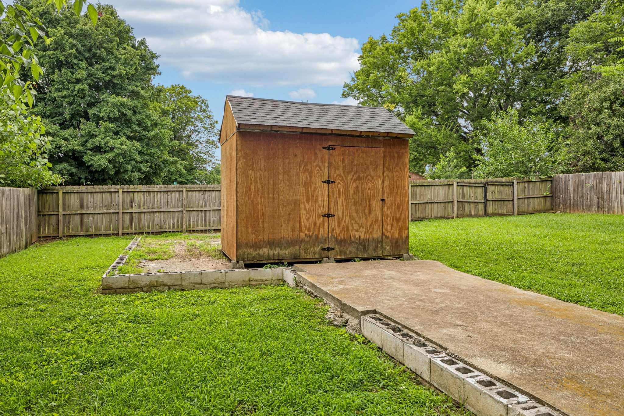 305 Eugene Road Columbia, TN 38401 - Photo 36 of 39