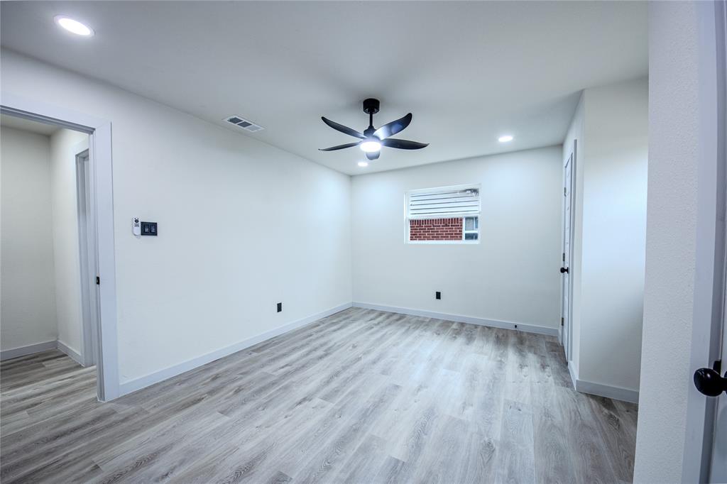 1101 Fouts Drive Irving, TX 75061 - Photo 25 of 36