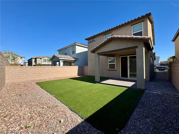 $2,250 | 5677 Asyma Court, Las Vegas, NV 89113