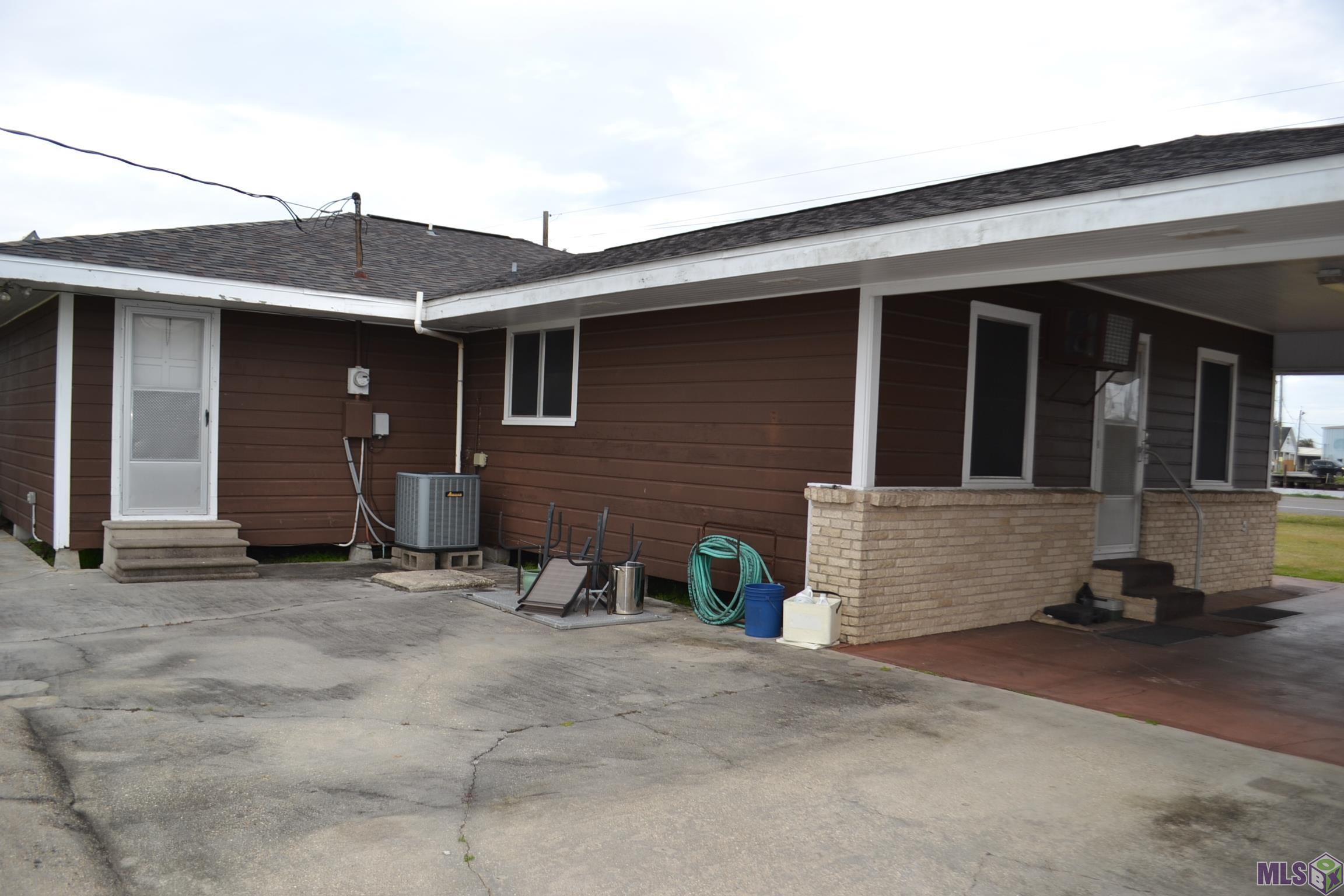 16852 West Main Street Cut Off, LA 70345 - Photo 4 of 30