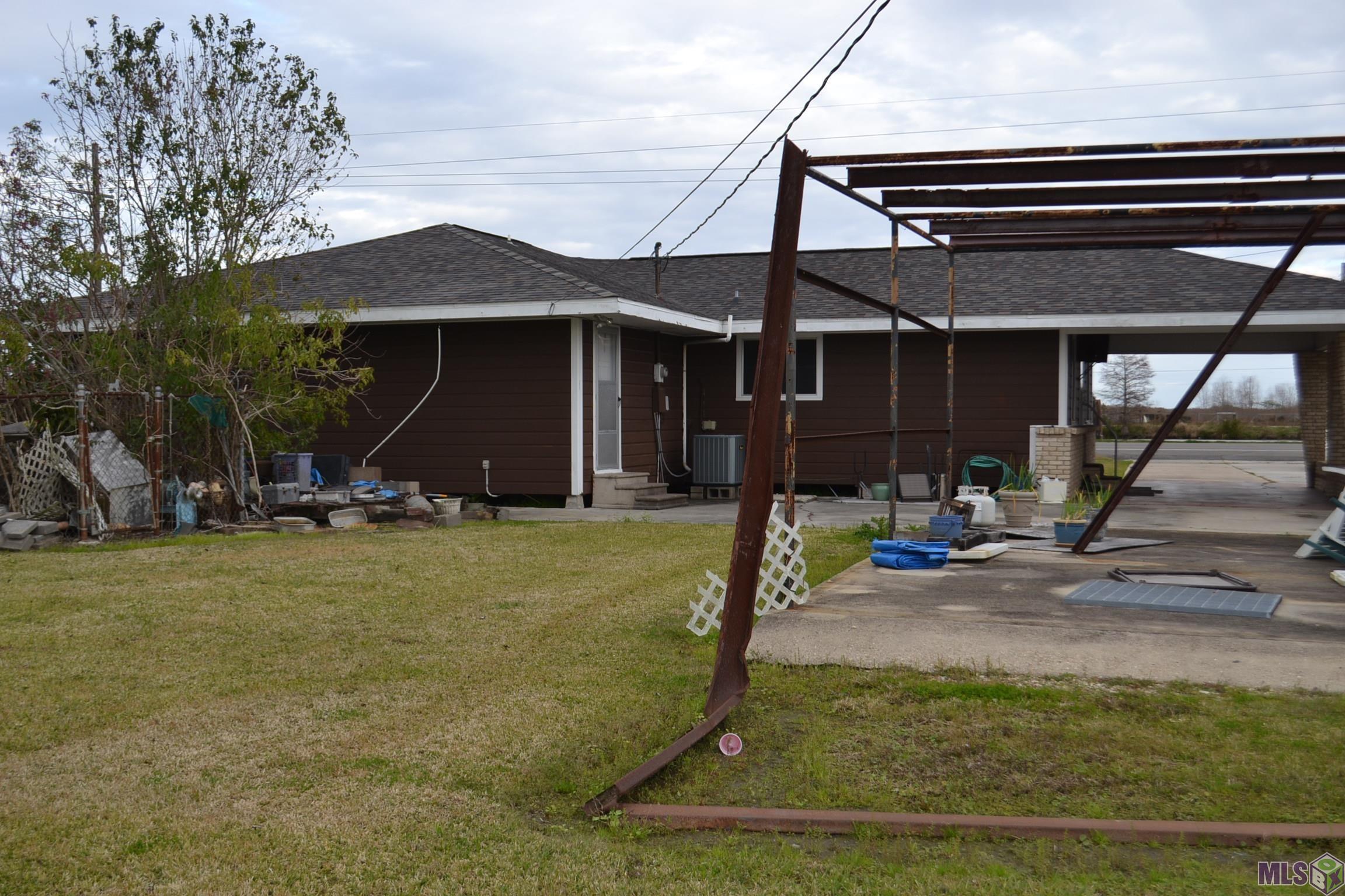 16852 West Main Street Cut Off, LA 70345 - Photo 8 of 30