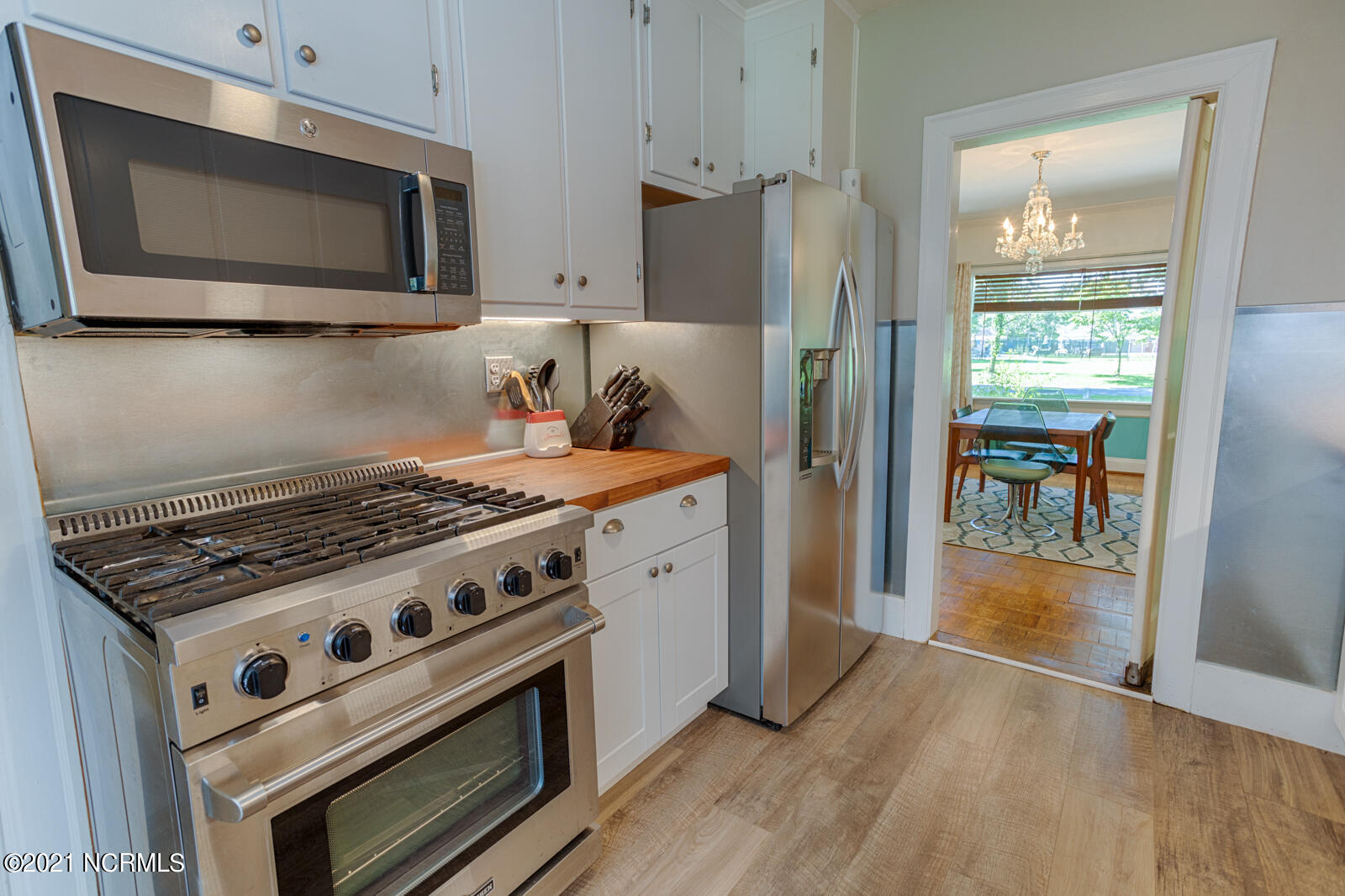306 Golf Road Plymouth, NC 27962 - Photo 15 of 71 Kitchen View 2