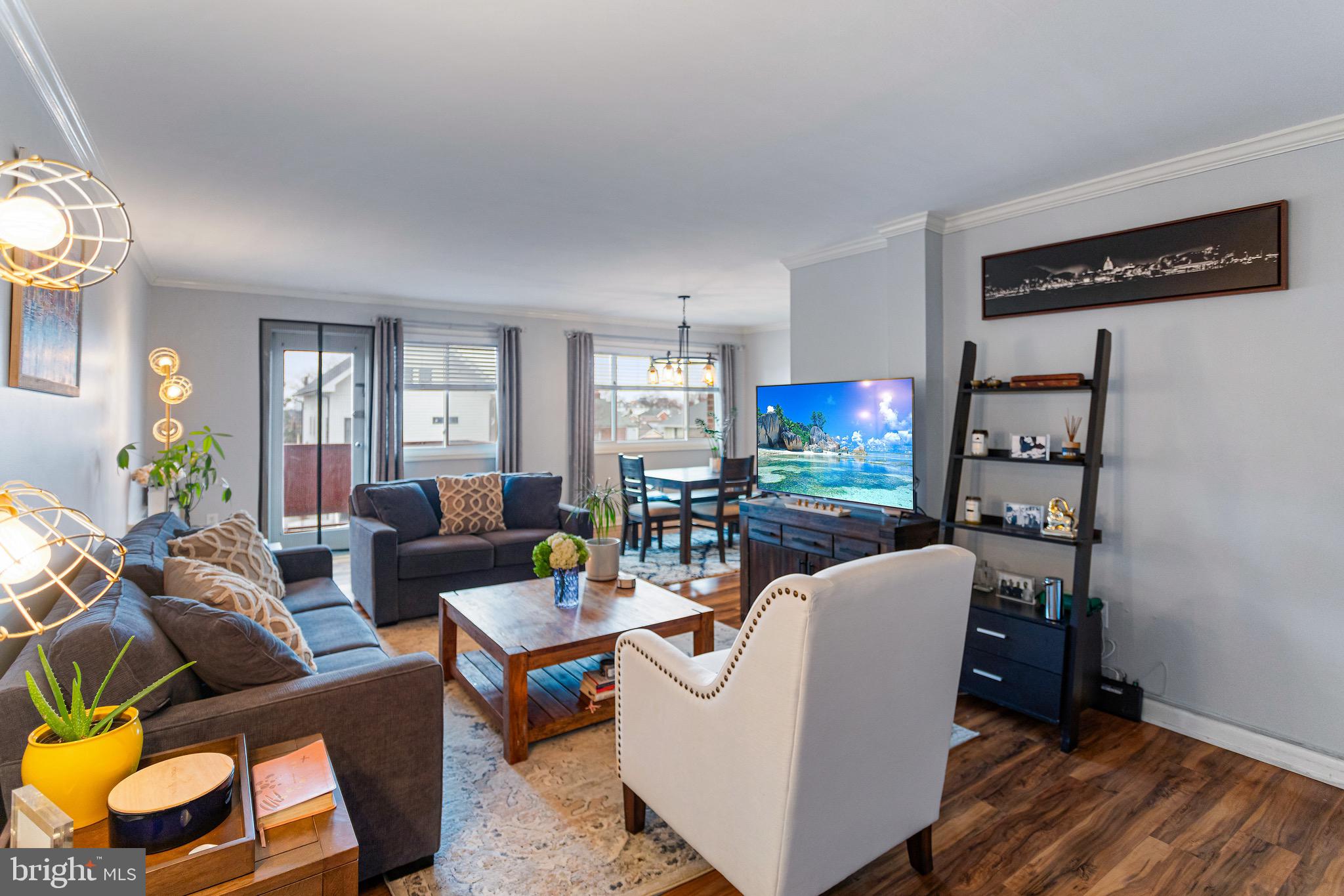1830 Columbia Pike, Unit 206 Arlington, VA 22204 - Photo 2 of 22