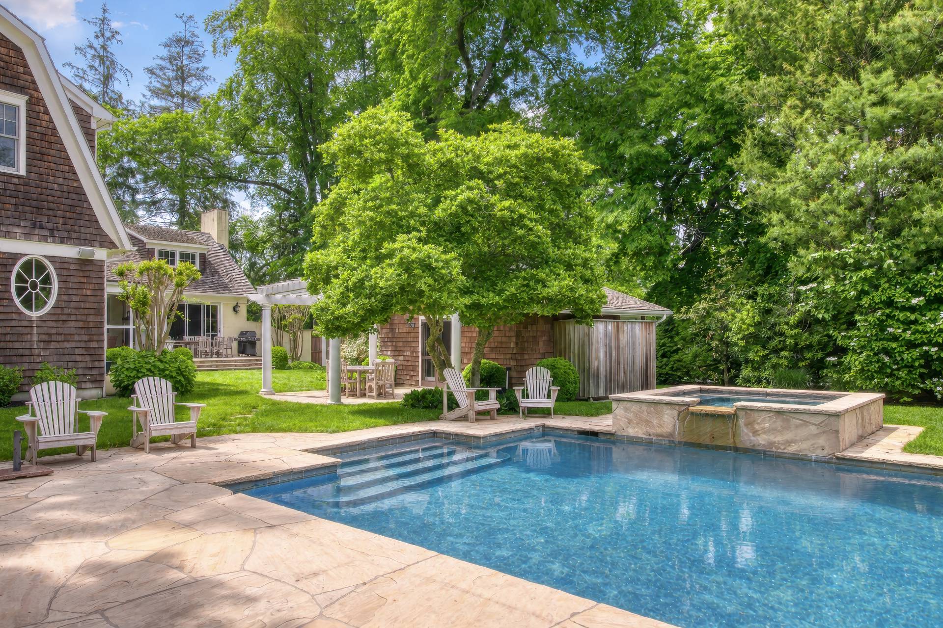 17 Jericho Road East Hampton, NY 11937 - Photo 32 of 37