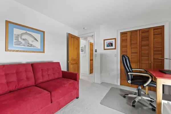 $400,000 | 43 Estates Drive, Unit 4, Manchester, ME 04351