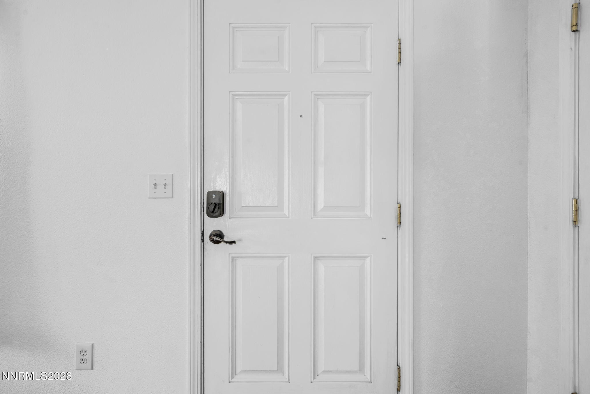 18230 Silverleaf Court Reno, NV 89508 - Photo 9 of 38 s23 - Copy