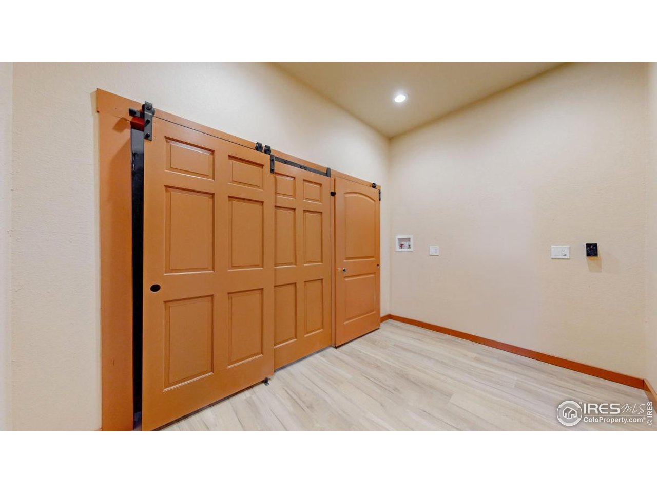 598 Taylor Road Lyons, CO 80540 - Photo 15 of 32