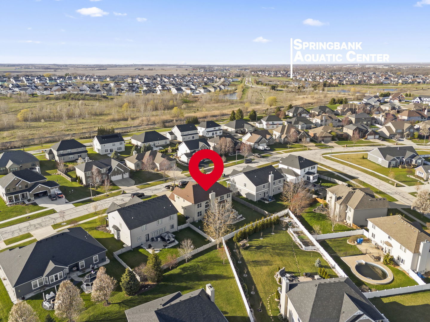 16441 Mueller Circle Plainfield, IL 60586 - Photo 43 of 50 an aerial view of a city