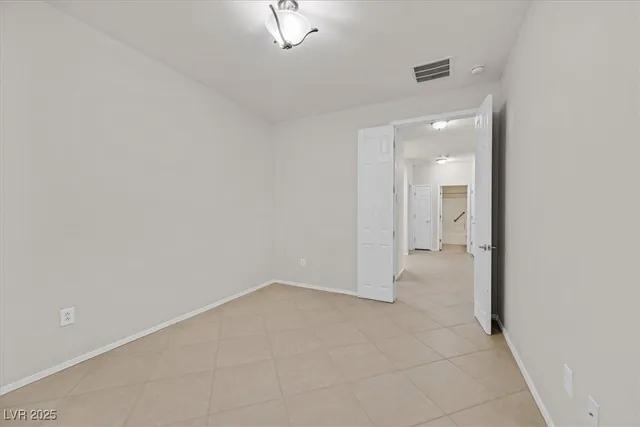 $2,850 | 2202 Blackburn Hills Avenue, Henderson, NV 89044