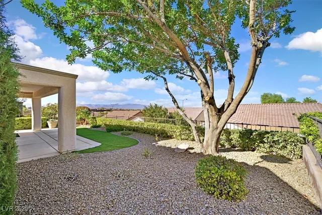 $2,850 | 2202 Blackburn Hills Avenue, Henderson, NV 89044