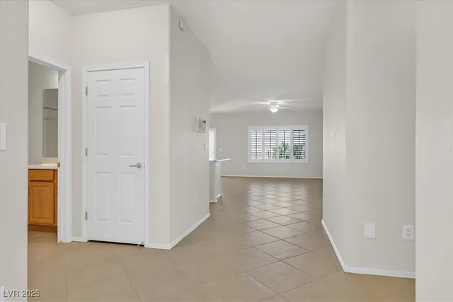 $2,850 | 2202 Blackburn Hills Avenue, Henderson, NV 89044