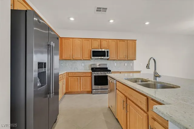 $2,850 | 2202 Blackburn Hills Avenue, Henderson, NV 89044