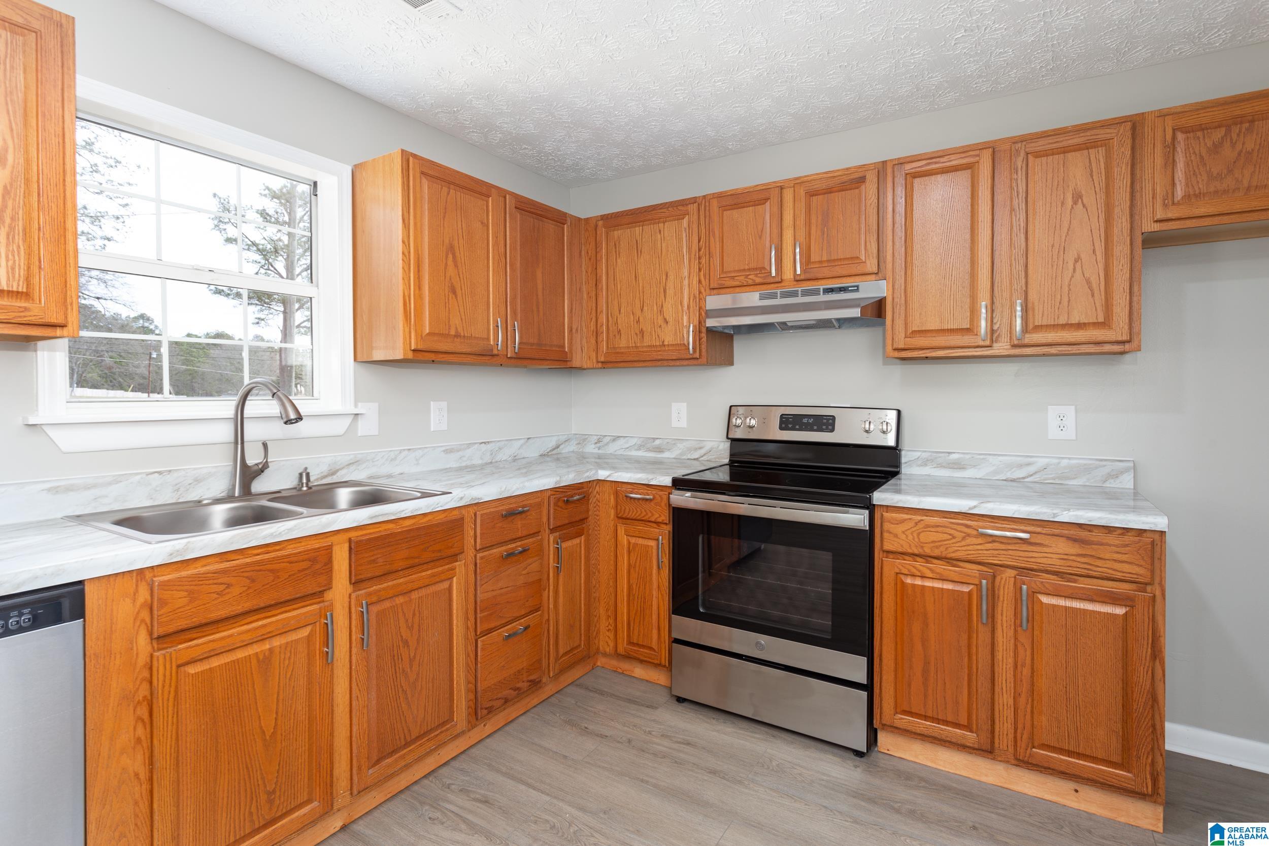 1042 Turner Road Anniston, AL 36201 - Photo 10 of 33