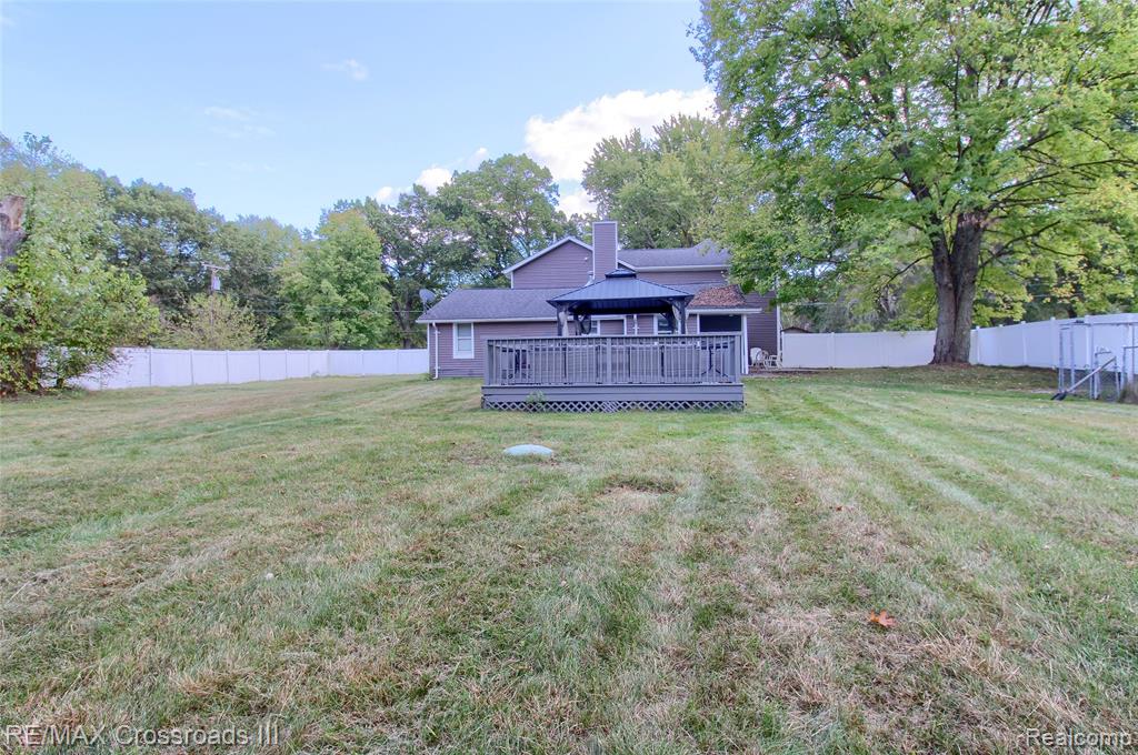 43216 Bemis Road Belleville, MI 48111 - Photo 28 of 38