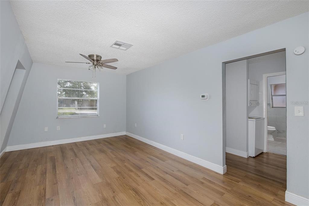 5752 Virginia Avenue New Port Richey, FL 34652 - Photo 4 of 11