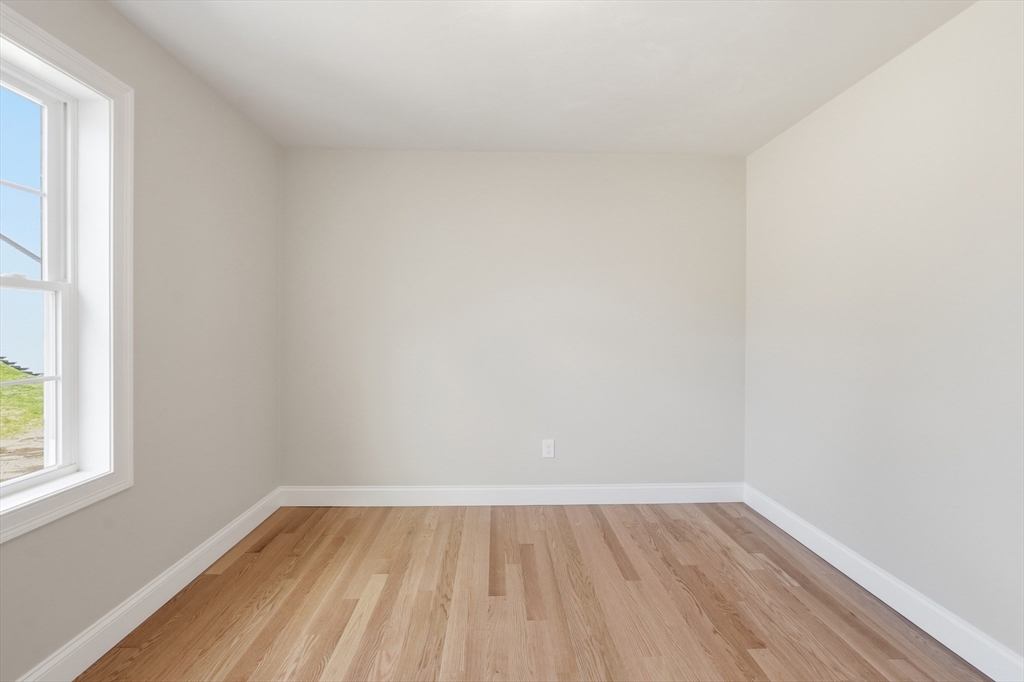 10 Foster Road West Brookfield, MA 01585 - Photo 22 of 38