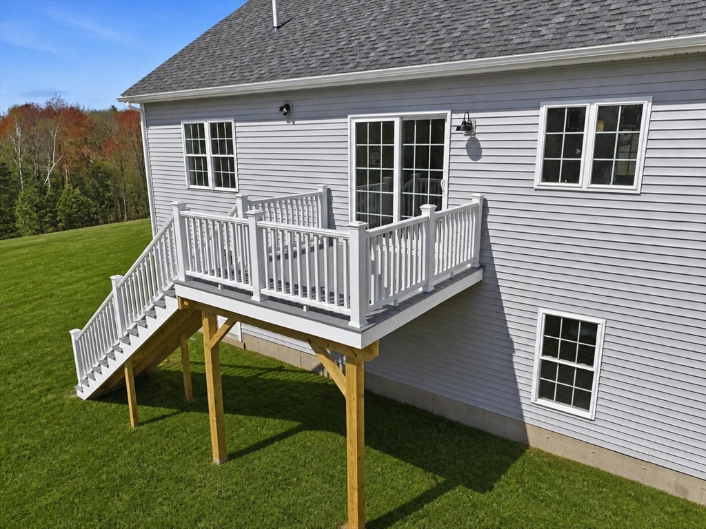 10 Foster Road West Brookfield, MA 01585 - Photo 28 of 38