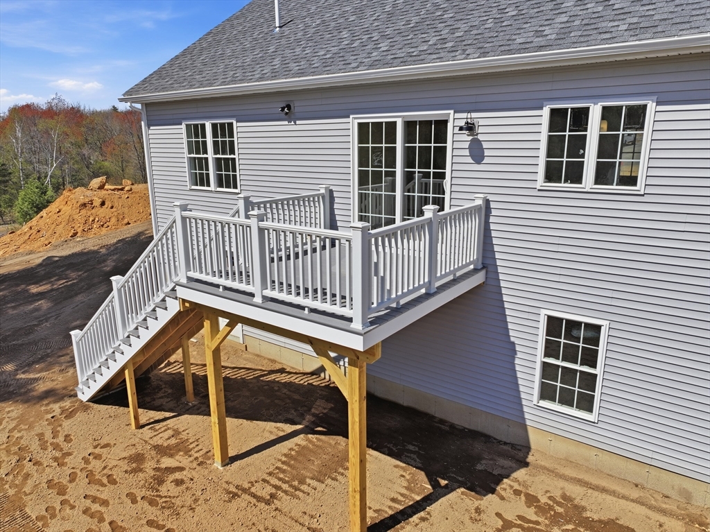 10 Foster Road West Brookfield, MA 01585 - Photo 31 of 38