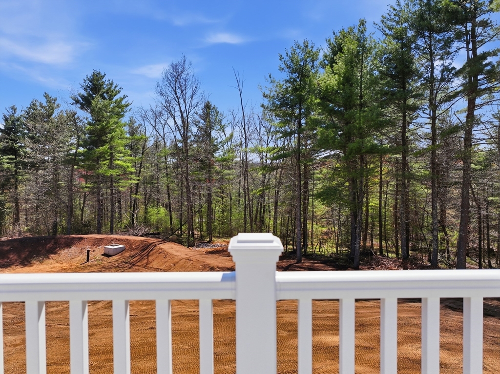 10 Foster Road West Brookfield, MA 01585 - Photo 32 of 38