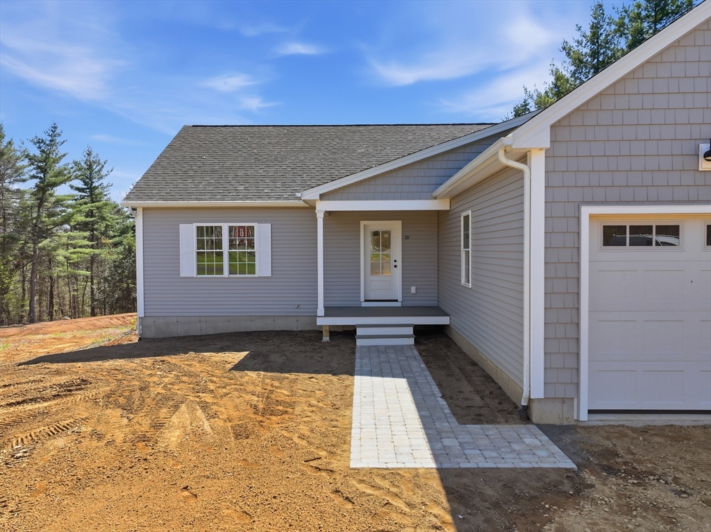 10 Foster Road West Brookfield, MA 01585 - Photo 35 of 38