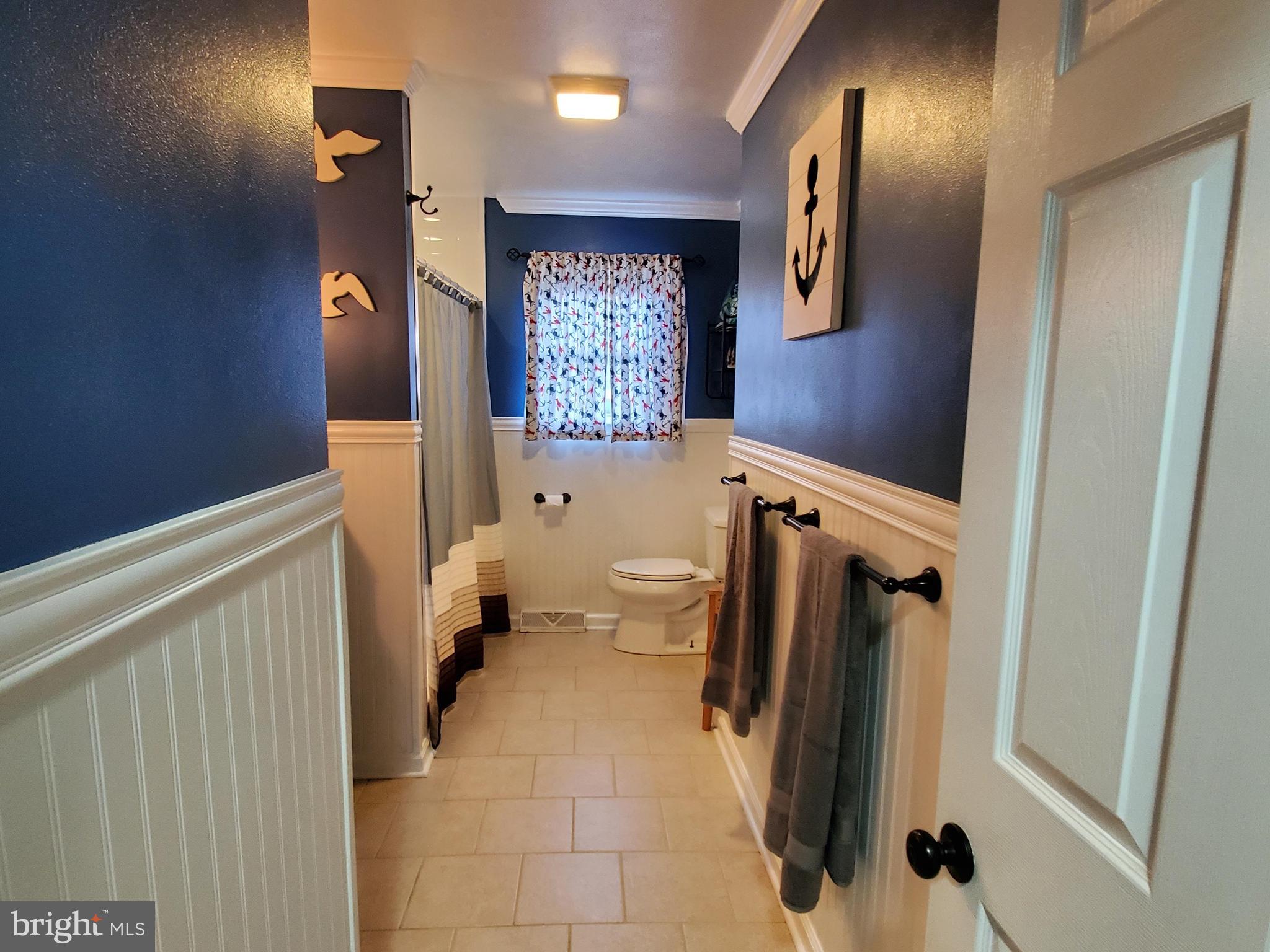 3048 Wertz Road Manchester, MD 21102 - Photo 13 of 31 Full Hall Bath