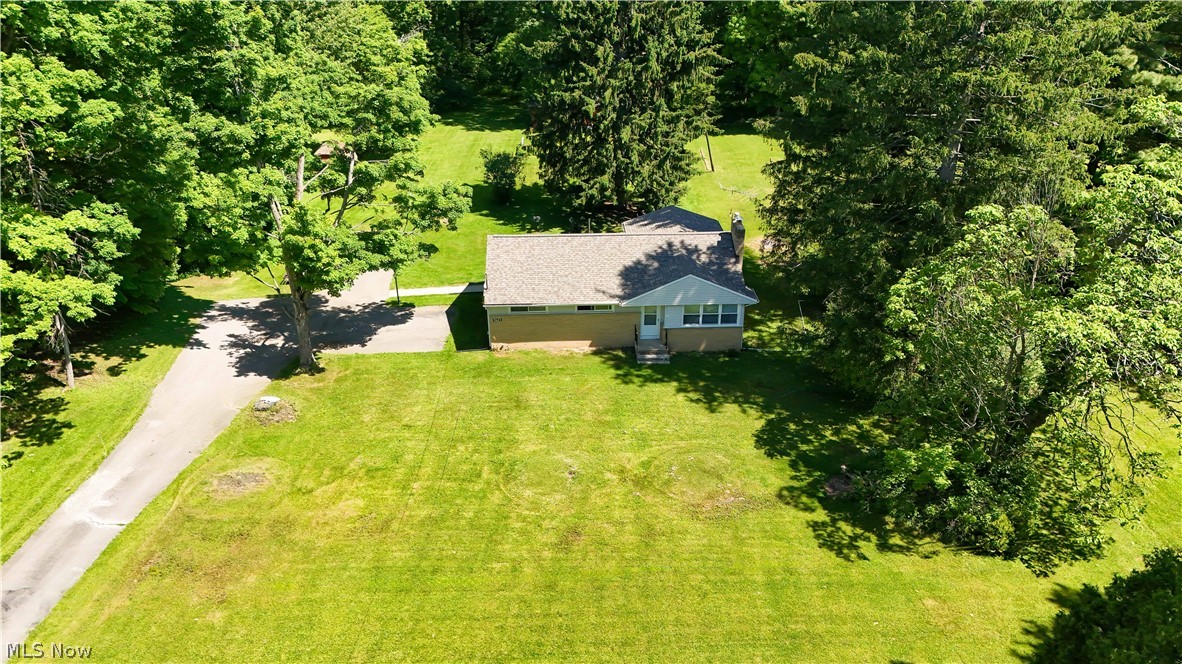 9621 Wolfe Road Windham, OH 44288 - Photo 7 of 39