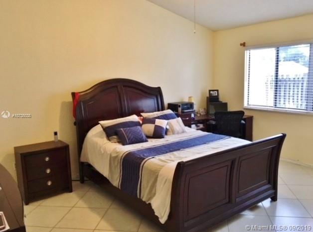 8395 Dynasty Drive Boca Raton, FL 33433 - Photo 10 of 14 Gallery Image 10