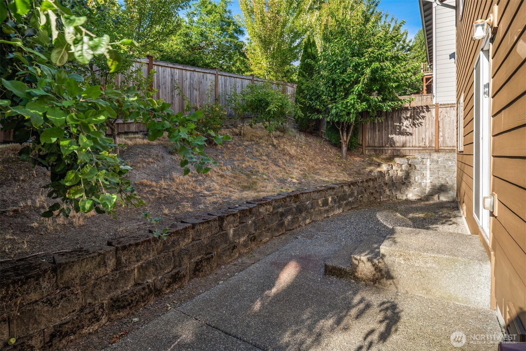 4135 240 Place Southeast Bothell, WA 98021 - Photo 28 of 36