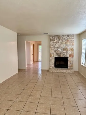 $1,445 | 11902 B Tanglebriar Trail, Austin, TX 78750