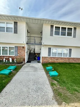 $1,800 | 4 Texas Court, Unit D, Old Bridge, NJ 07747