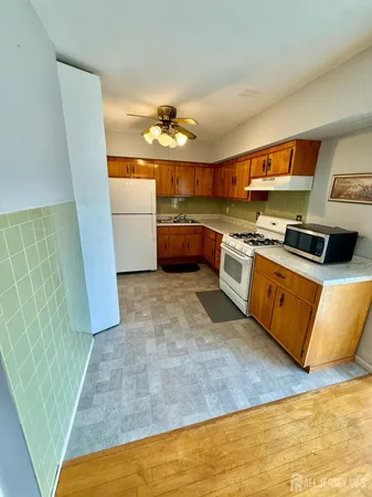 $1,800 | 4 Texas Court, Unit D, Old Bridge, NJ 07747