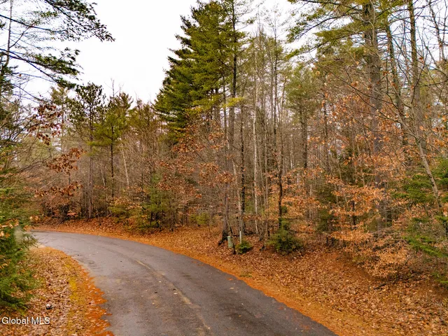 $49,900 | 206 Mountain Path, Johnsburg, NY 12853