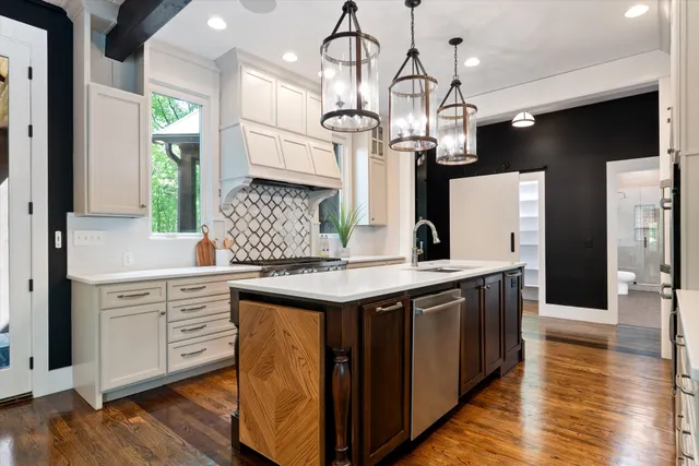 a view of hallway with washer and dryer
