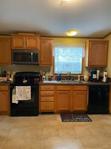 $210,000 | 7 Sir Lancelot Drive, Exeter, NH 03833