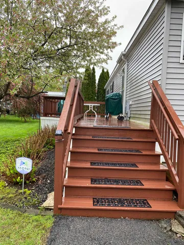 $210,000 | 7 Sir Lancelot Drive, Exeter, NH 03833