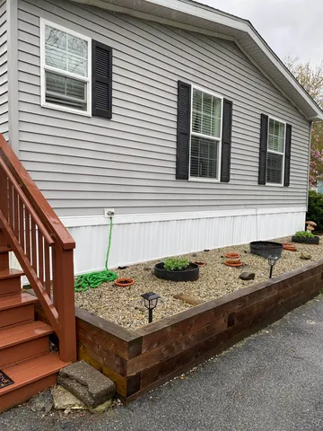 $210,000 | 7 Sir Lancelot Drive, Exeter, NH 03833