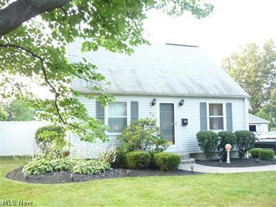 75 Smithfield Street Struthers, OH 44471 - Photo 1 of 1