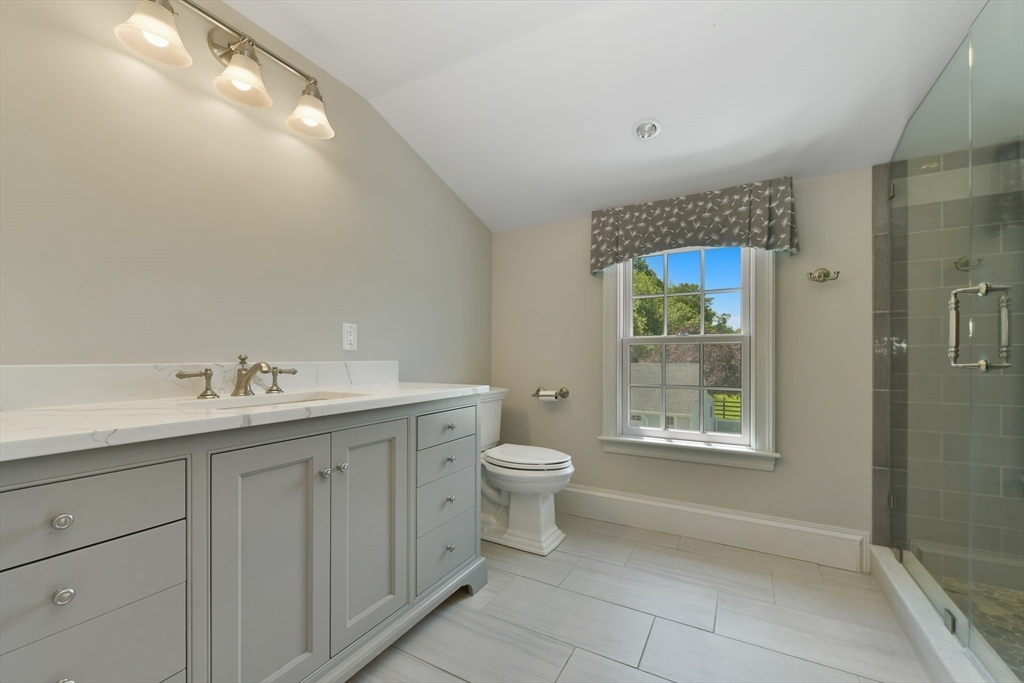 135 Free Street Hingham, MA 02043 - Photo 22 of 34