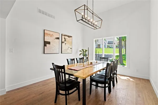 $769,000 | 224 Northwest Locust Street, Lee's Summit, MO 64064