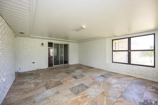 $2,500 | Undisclosed Address, Baton Rouge, LA 70815