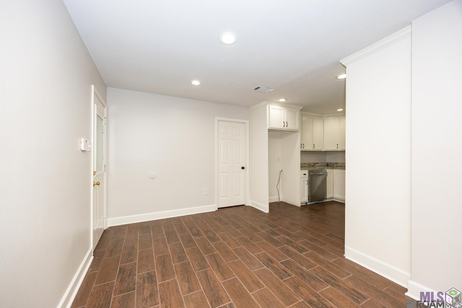 1233 Ashbourne Drive Baton Rouge, LA 70815 - Photo 8 of 26