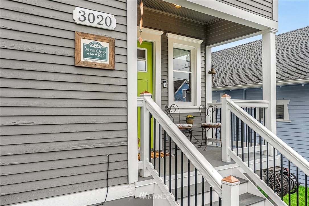 3020 Gedney Street Everett, WA 98201 - Photo 3 of 40 a view of a street with stairs