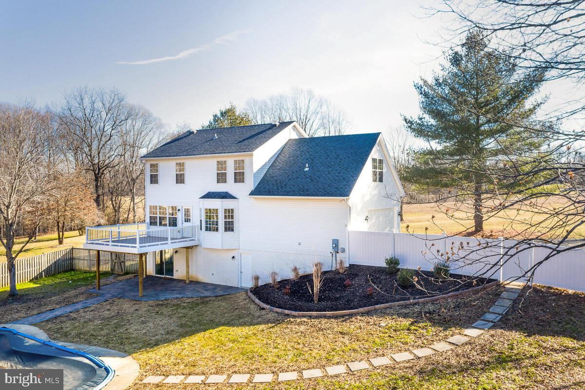 15230 Croom Road Brandywine, MD 20613 - Photo 17 of 54 Gallery Image 17